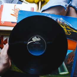 Vinyl King Our album “Young Again” was featured in Vinyl King magazine.